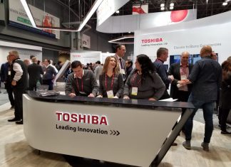 Undeva, la “Cuibul berzei”: Toshiba Day