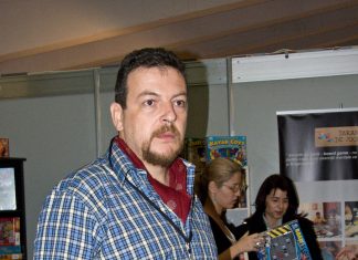 Ce mai citeste… Aron Biro?