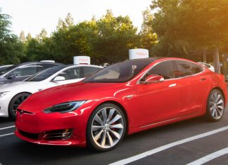 Tesla va instala in acest an statii Supercharger in patru orase din Romania