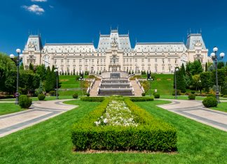 Iasi, Centrul economic, cultural si academic al Moldovei