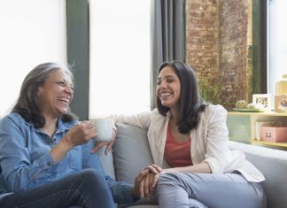 Cum sa petreci timp cu mama ta