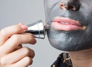 Masca de fata magnetica: ce este si beneficii pentru piele