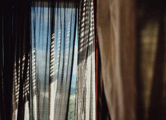 Cele mai elegante tendinte pentru perdele 2022