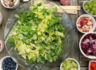 Slabeste mancand salate: consideratii si retete