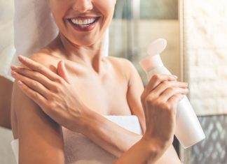 10 tehnici neobisnuite de ingrijire a pielii care functioneaza cu adevarat