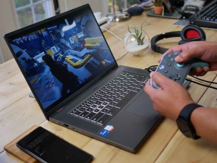 Joc Acer 516 GE cu controler Xbox.