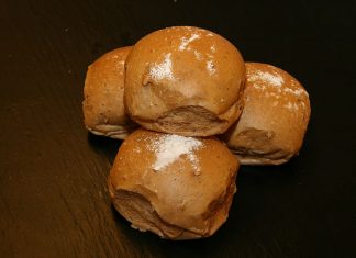 Dospitoarele cu umidificare, echipamente HoReCa esentiale in patiserii